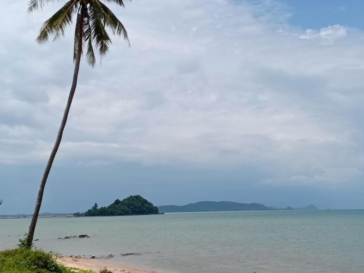 Win Gray Homestay Resort Pathiu Extérieur photo