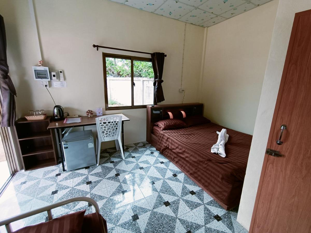 Win Gray Homestay Resort Pathiu Extérieur photo