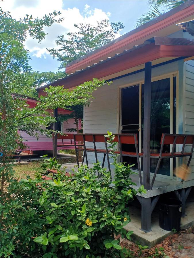 Win Gray Homestay Resort Pathiu Extérieur photo